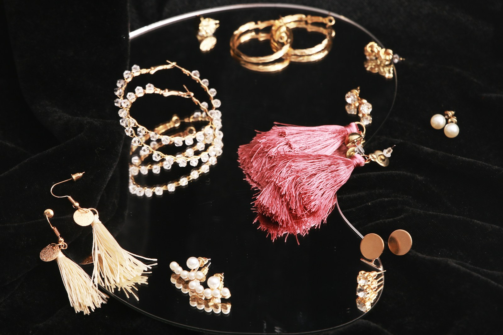 a close-up of a necklace